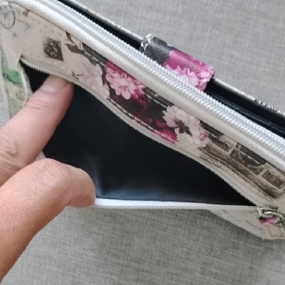 Mundi Floral and Butterfly Print Wallet - Picture 3 of 9